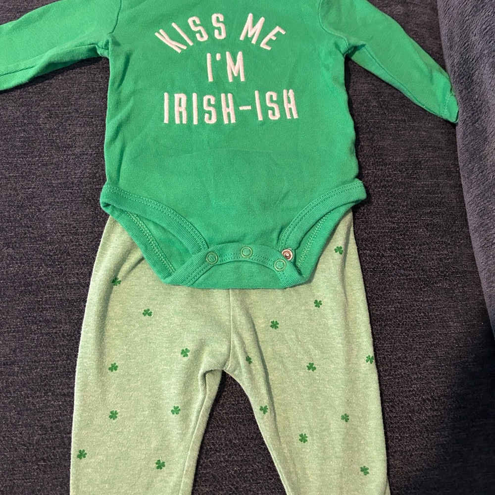 Old Navy Green 'Kiss Me I'm Irish-Ish' Bodysuit